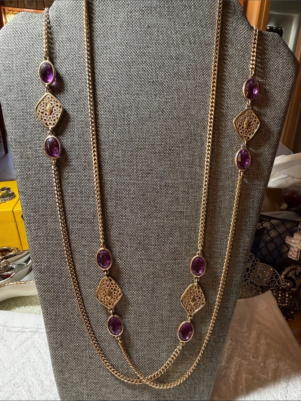 Sarah Coventry Gold-Tone Necklace with Purple Oval Rhinestones